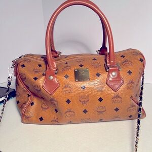 Beautiful MCM leather monogram Boston bag size large.measuring 12 ,5”L X8”h X 7”